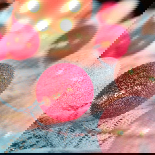 1 Set of 20 LED Pink 5cm Cotton Ball Battery Powered String Lights Christmas Gift Home Wedding Party Girl Bedroom Decoration Outdoor Indoor Table - Next Deals AU