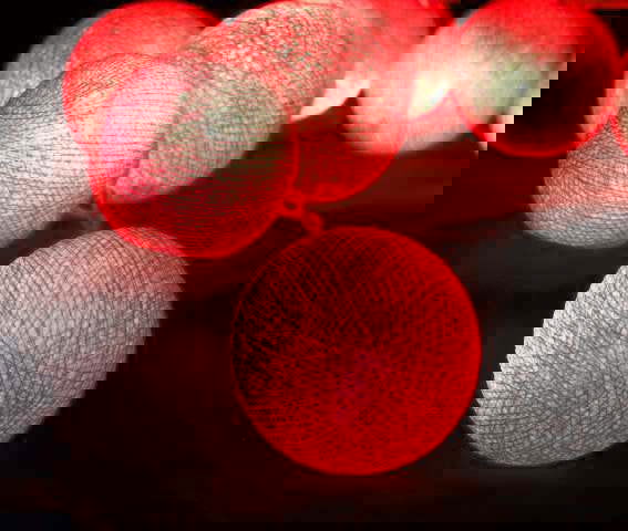 1 Set of 20 LED Red 5cm Cotton Ball Battery Powered String Lights Christmas Gift Home Wedding Party Bedroom Decoration Outdoor Indoor Table Centrepiece - Next Deals AU