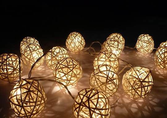 1 Set of 20 LED Cream White 5cm Rattan Cane Ball Battery Powered String Lights Christmas Gift Home Wedding Party Bedroom Decoration Table Centrepiece - Next Deals AU