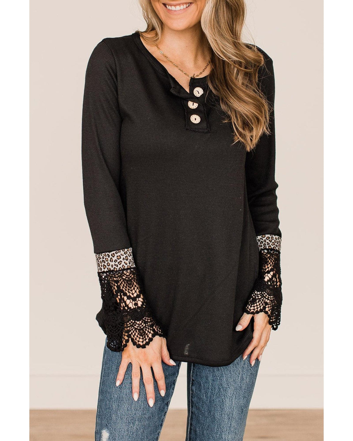 Azura Exchange Leopard Splicing Buttoned Knit Top - L